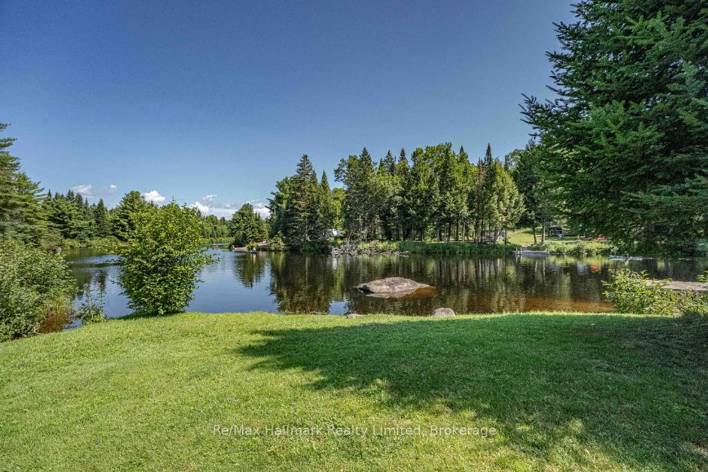 Photo 3 of 199 Bonnell Road, Bracebridge, Macaulay — HOMEH