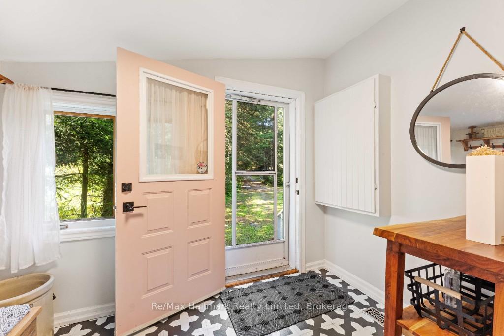 Photo 10 of 199 Bonnell Road, Bracebridge, Macaulay — HOMEH