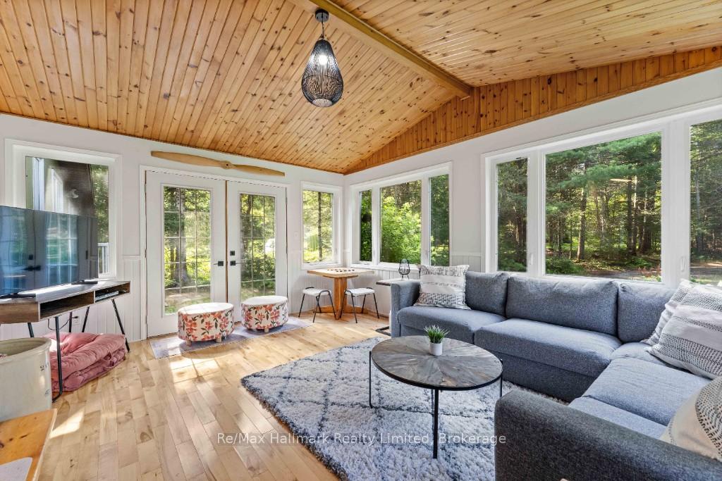 Photo 27 of 199 Bonnell Road, Bracebridge, Macaulay — HOMEH