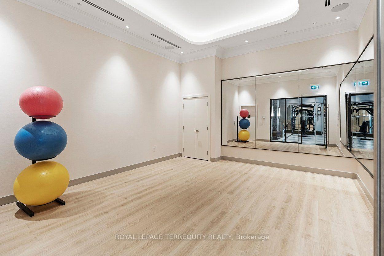 Photo 43 of Unit 307, 259 The Kingsway, Etobicoke, Edenbridge-Humber Valley — HOMEH