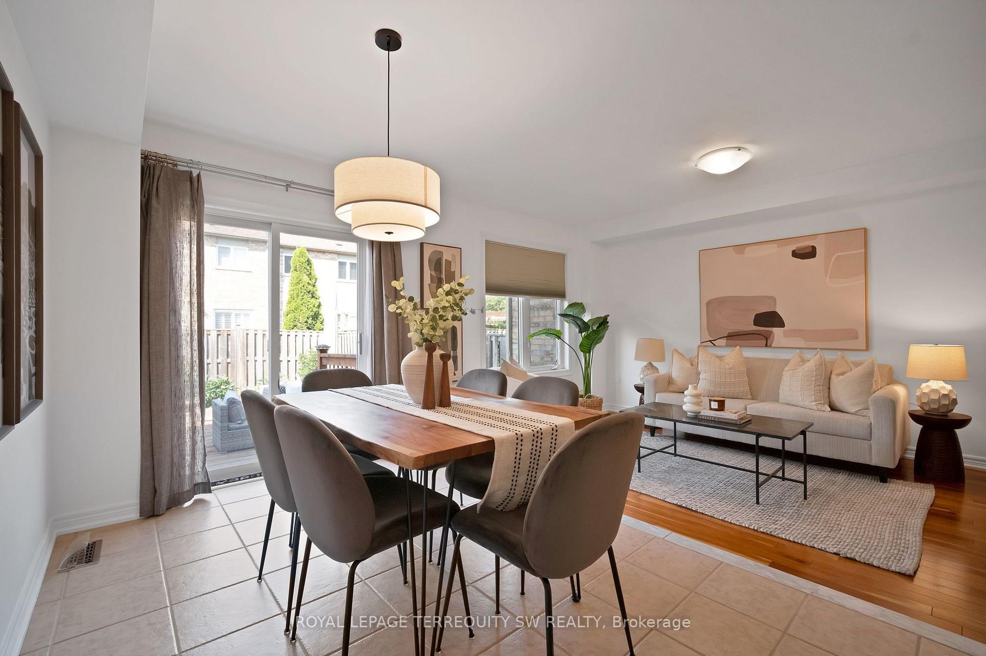 Photo 10 of 52 Goode Street, Richmond Hill, Rouge Woods — HOMEH