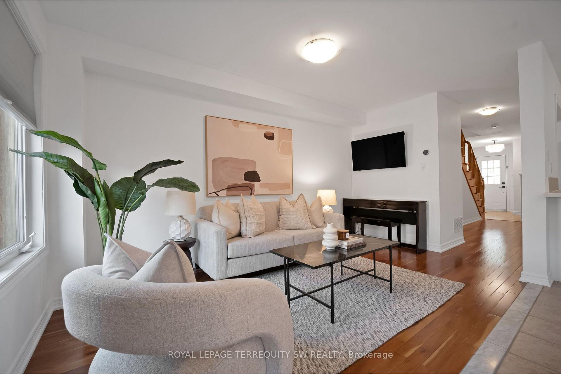 Photo 16 of 52 Goode Street, Richmond Hill, Rouge Woods — HOMEH
