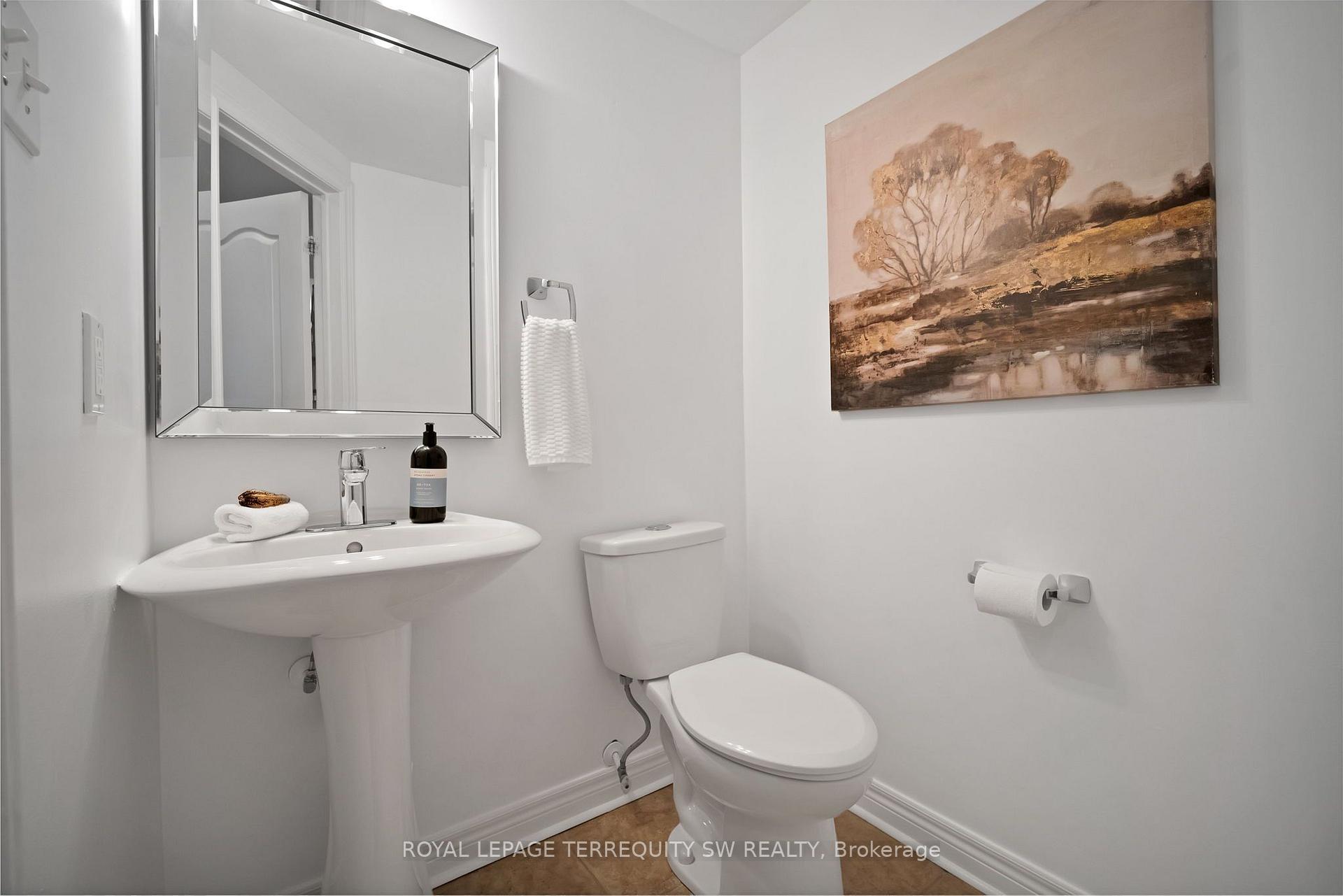 Photo 18 of 52 Goode Street, Richmond Hill, Rouge Woods — HOMEH