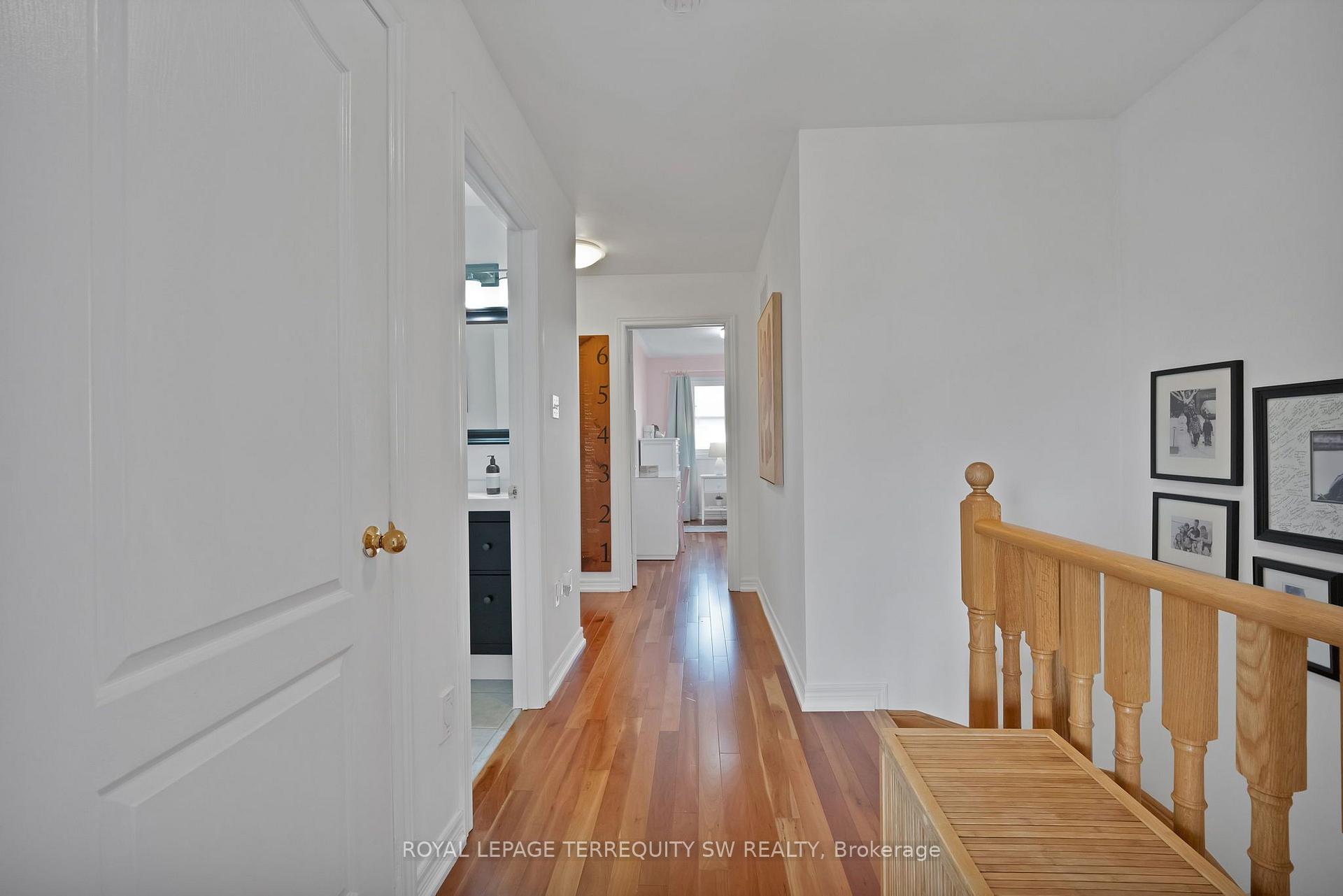 Photo 24 of 52 Goode Street, Richmond Hill, Rouge Woods — HOMEH