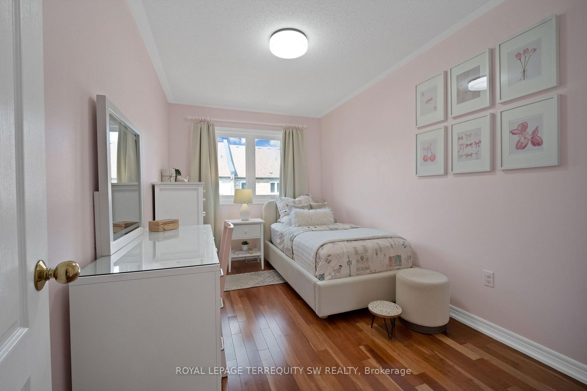 Photo 25 of 52 Goode Street, Richmond Hill, Rouge Woods — HOMEH