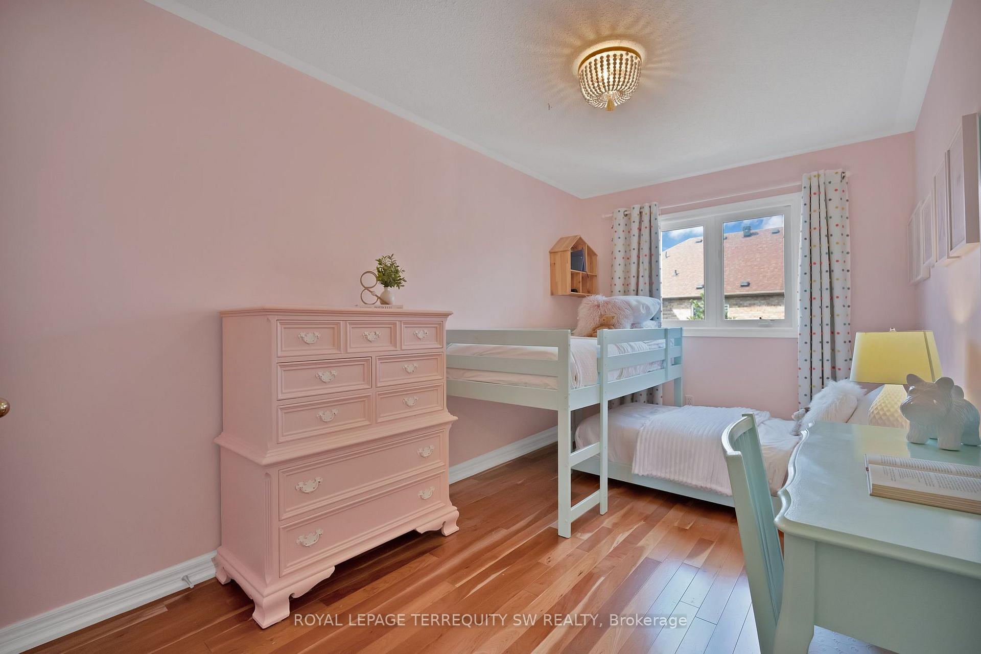 Photo 28 of 52 Goode Street, Richmond Hill, Rouge Woods — HOMEH