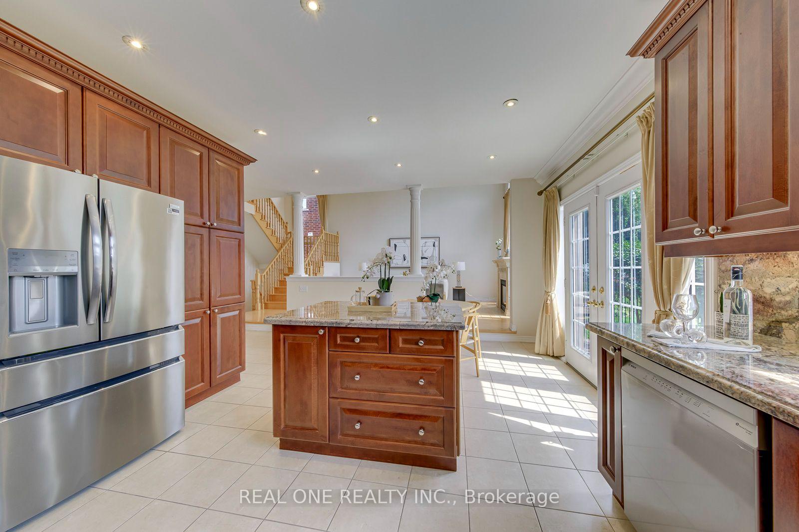 Photo 22 of 2298 Salcome Drive, Oakville, Joshua Creek — HOMEH