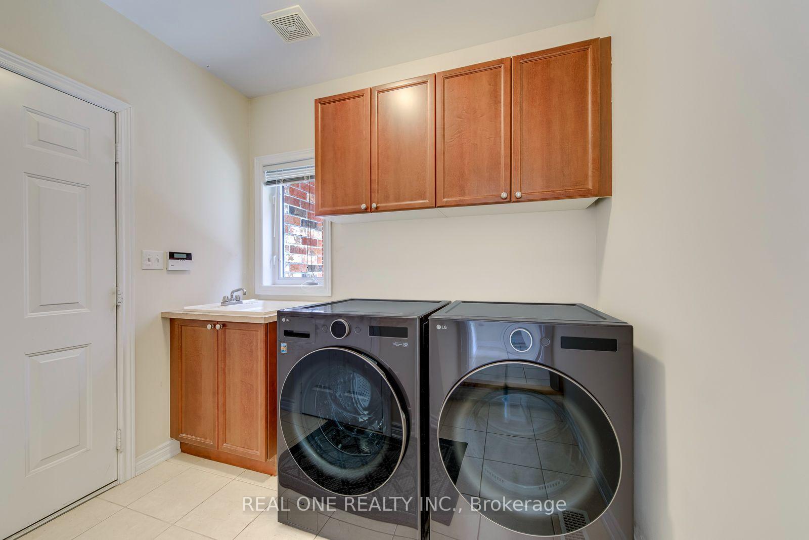 Photo 29 of 2298 Salcome Drive, Oakville, Joshua Creek — HOMEH