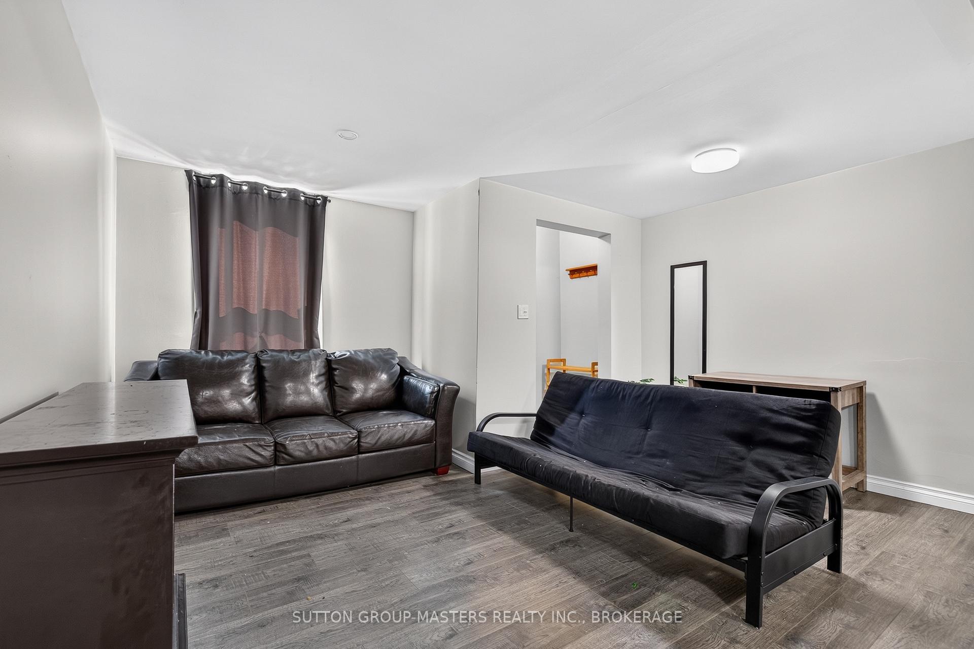 Photo 12 of 380 Barrie Street, Kingston, East of Sir John A. Blvd — HOMEH