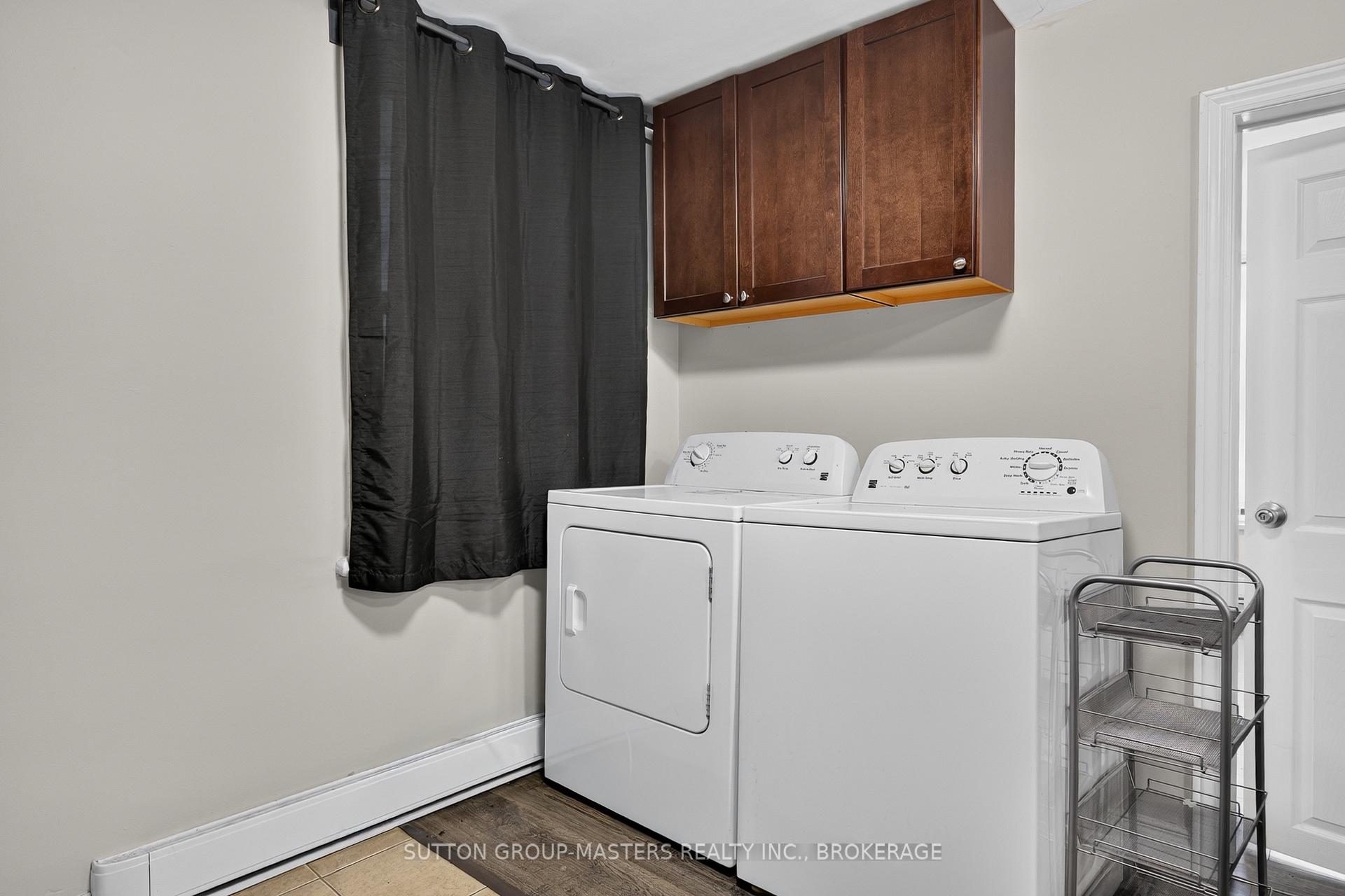 Photo 17 of 380 Barrie Street, Kingston, East of Sir John A. Blvd — HOMEH
