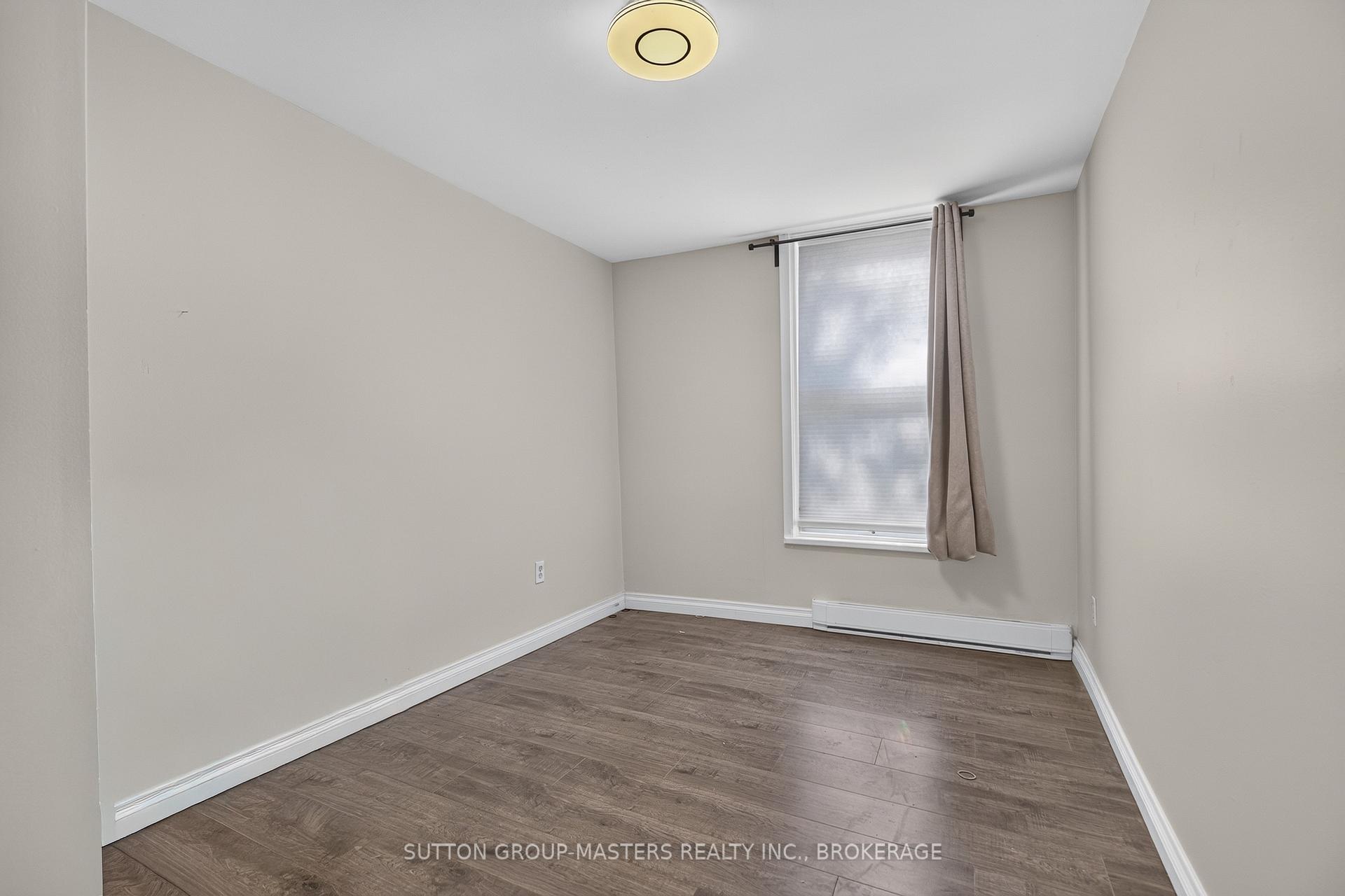 Photo 21 of 380 Barrie Street, Kingston, East of Sir John A. Blvd — HOMEH