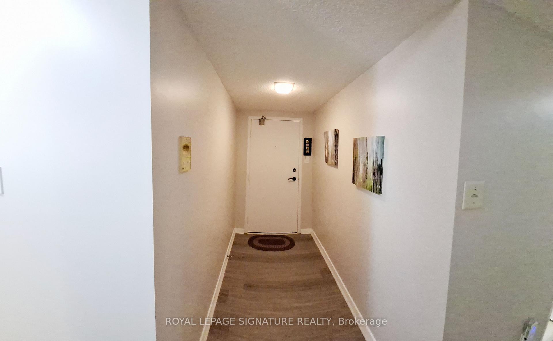 Photo 3 of Unit 1210, 60 Inverlochy Boulevard, Markham, Royal Orchard — HOMEH