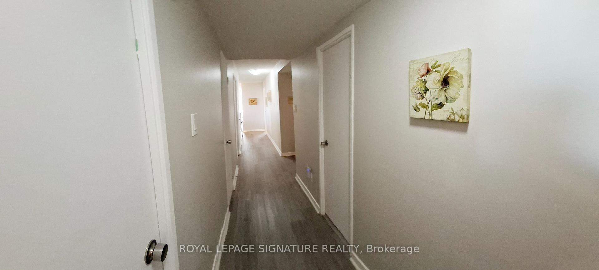 Photo 4 of Unit 1210, 60 Inverlochy Boulevard, Markham, Royal Orchard — HOMEH