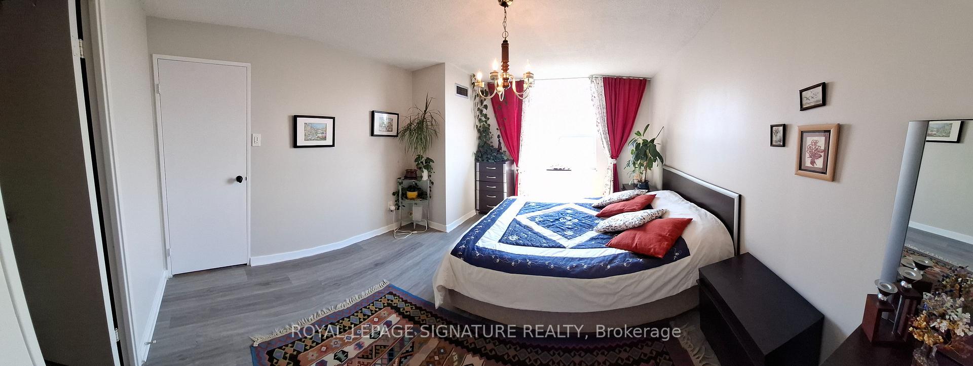 Photo 13 of Unit 1210, 60 Inverlochy Boulevard, Markham, Royal Orchard — HOMEH