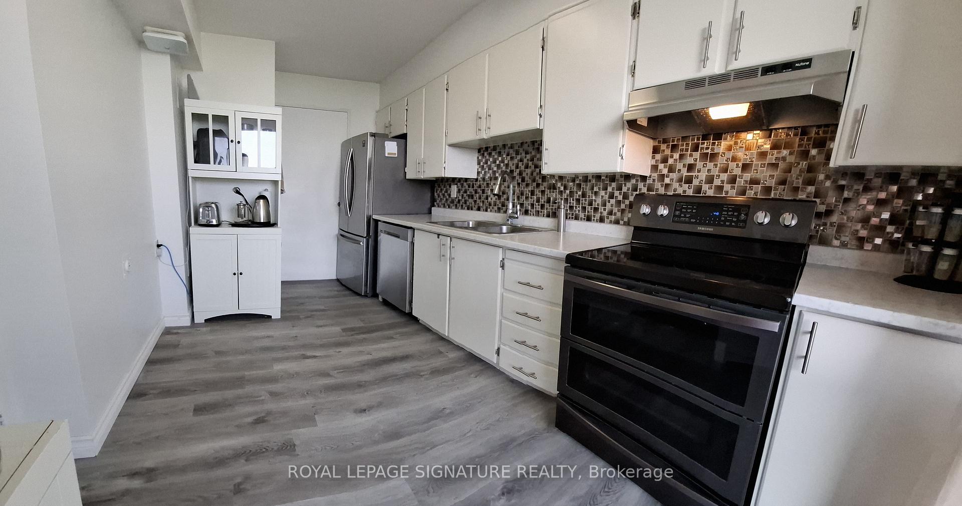 Photo 21 of Unit 1210, 60 Inverlochy Boulevard, Markham, Royal Orchard — HOMEH