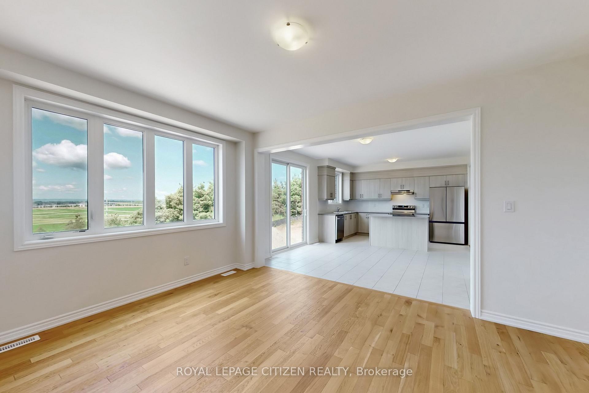 Photo 5 of 82 Lawrence D. Pridham Avenue, New Tecumseth, Alliston — HOMEH
