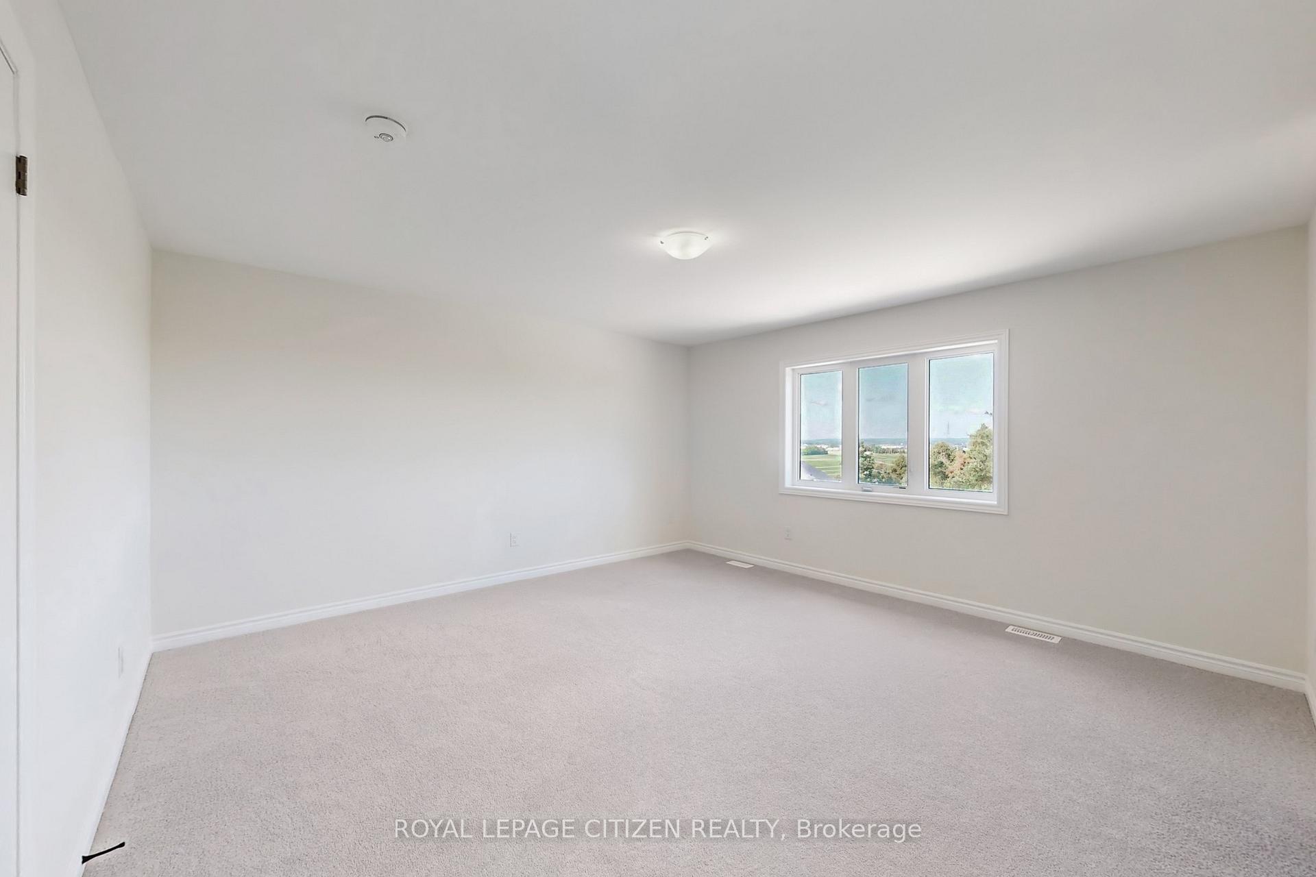 Photo 22 of 82 Lawrence D. Pridham Avenue, New Tecumseth, Alliston — HOMEH