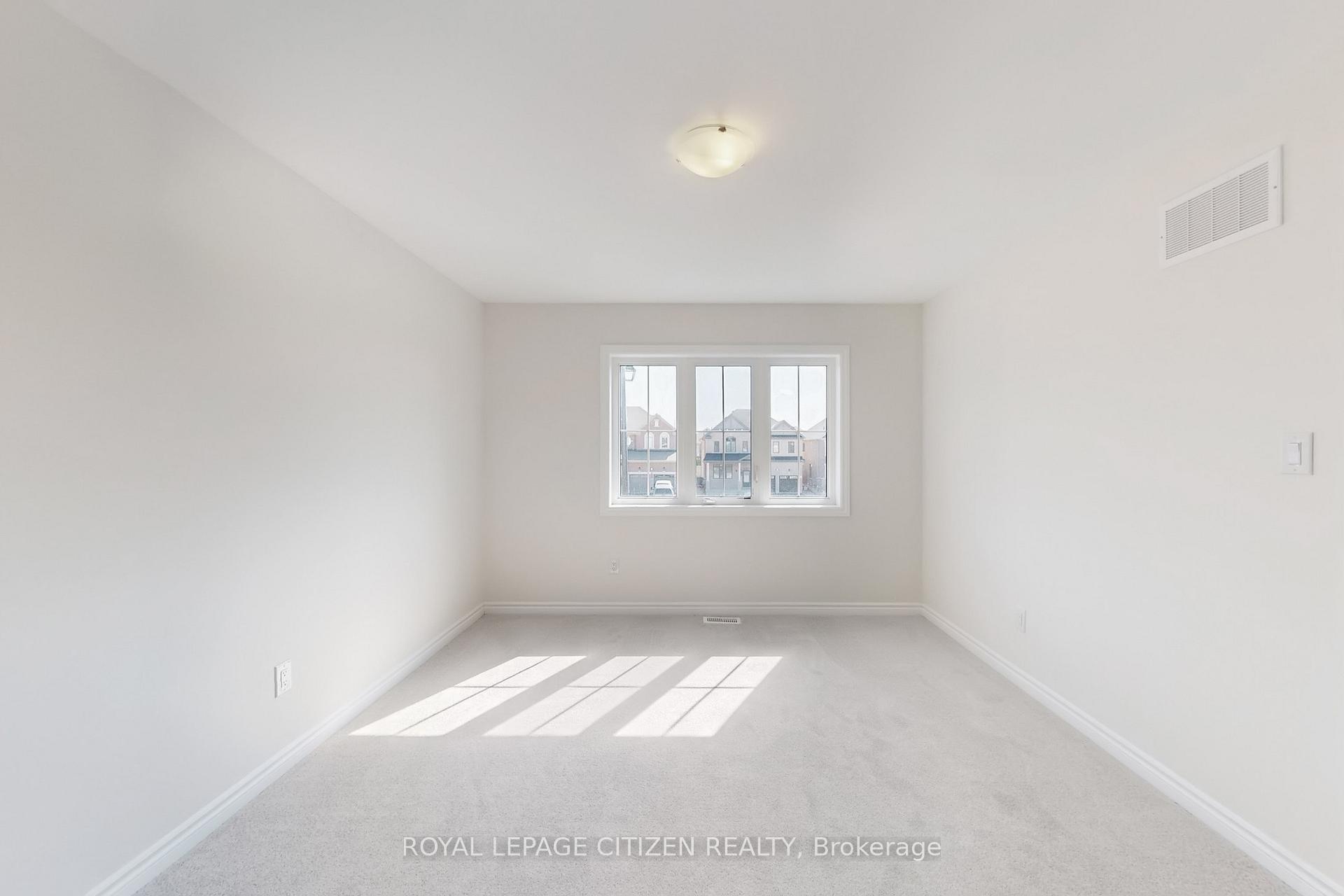 Photo 29 of 82 Lawrence D. Pridham Avenue, New Tecumseth, Alliston — HOMEH