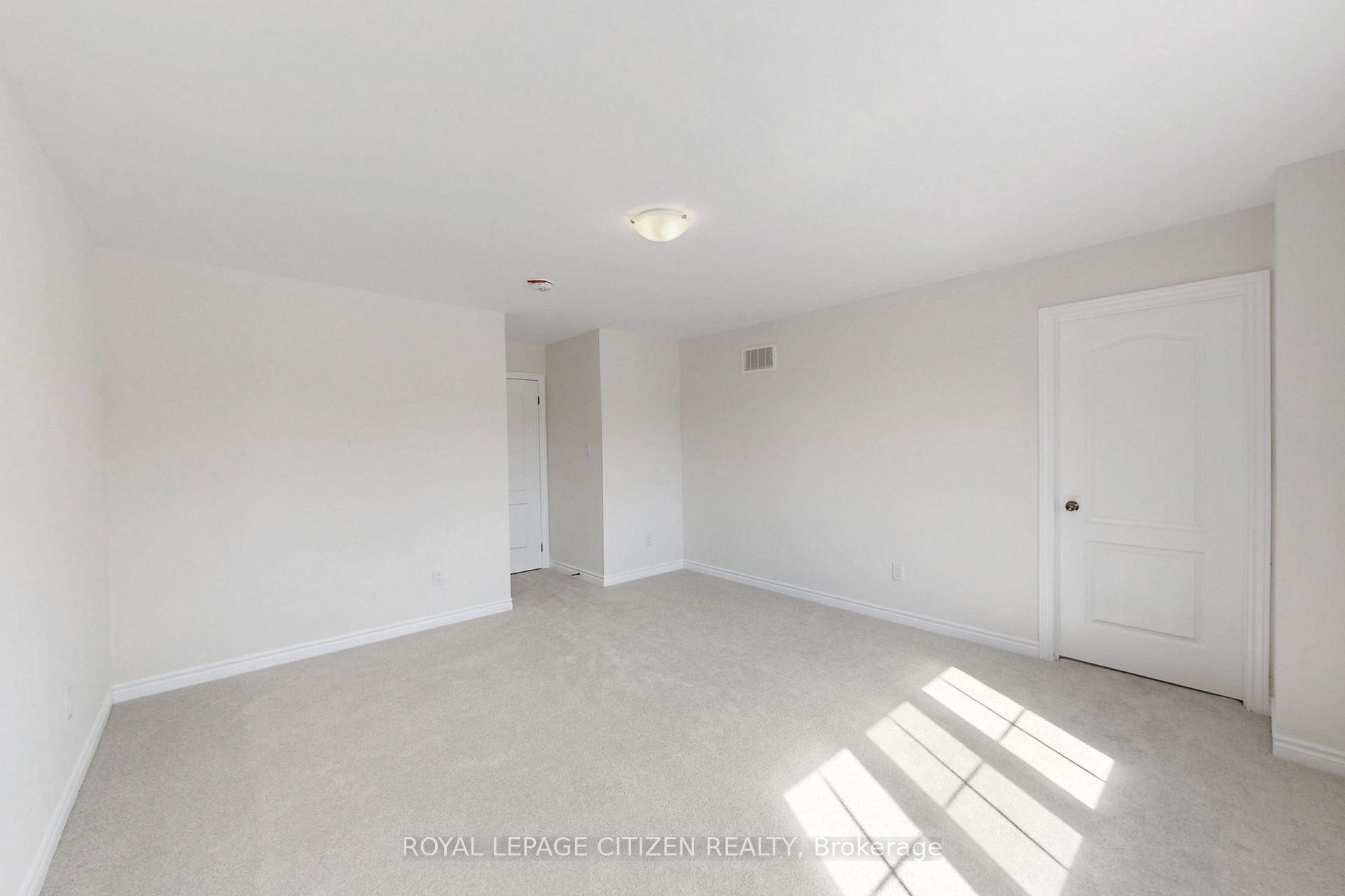 Photo 37 of 82 Lawrence D. Pridham Avenue, New Tecumseth, Alliston — HOMEH