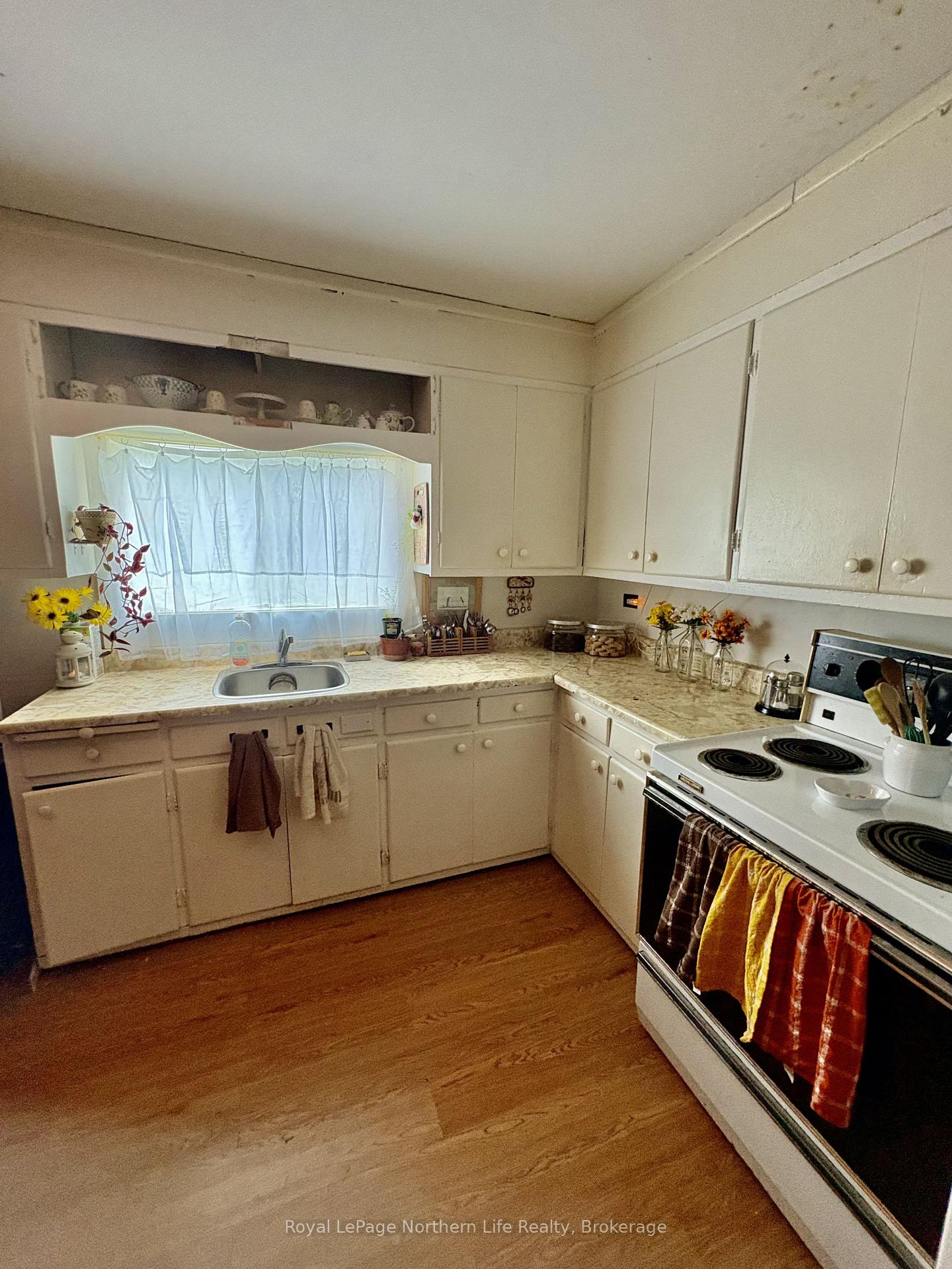 Photo 22 of 6A & 6B Mountainview Drive, Temagami — HOMEH