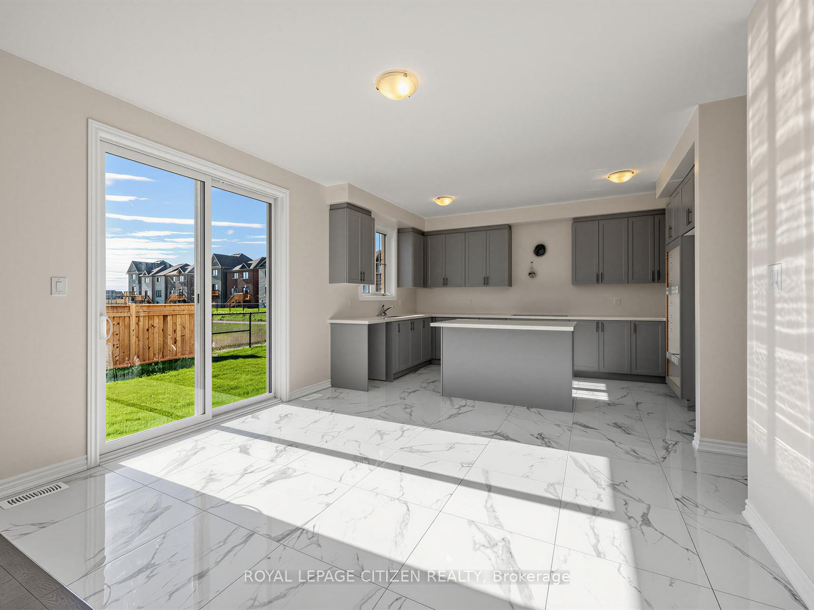 Photo 10 of 2 Lawrence D. Pridham Avenue, New Tecumseth, Alliston — HOMEH