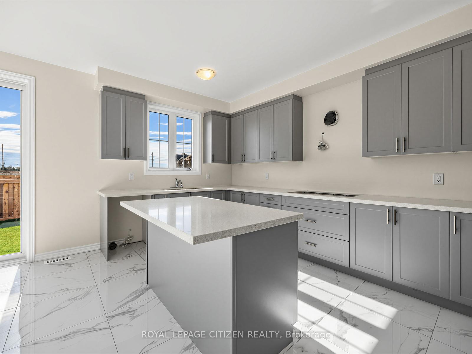 Photo 14 of 2 Lawrence D. Pridham Avenue, New Tecumseth, Alliston — HOMEH