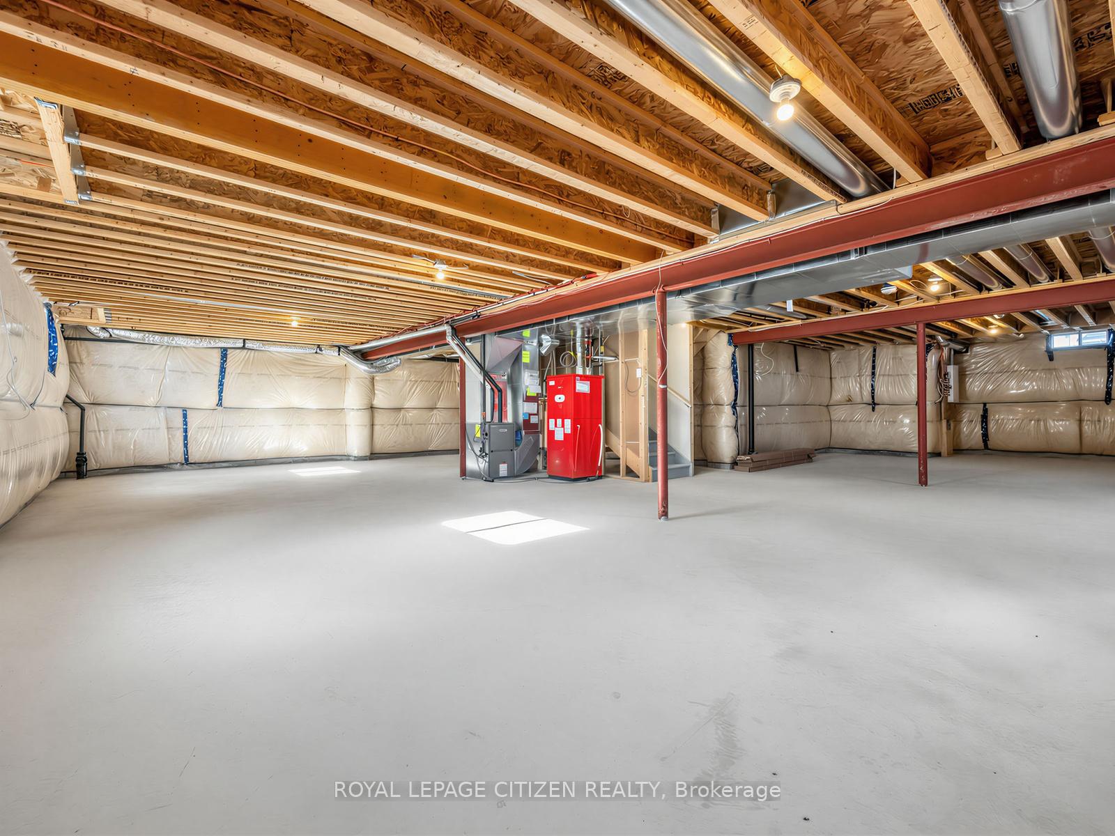 Photo 32 of 2 Lawrence D. Pridham Avenue, New Tecumseth, Alliston — HOMEH