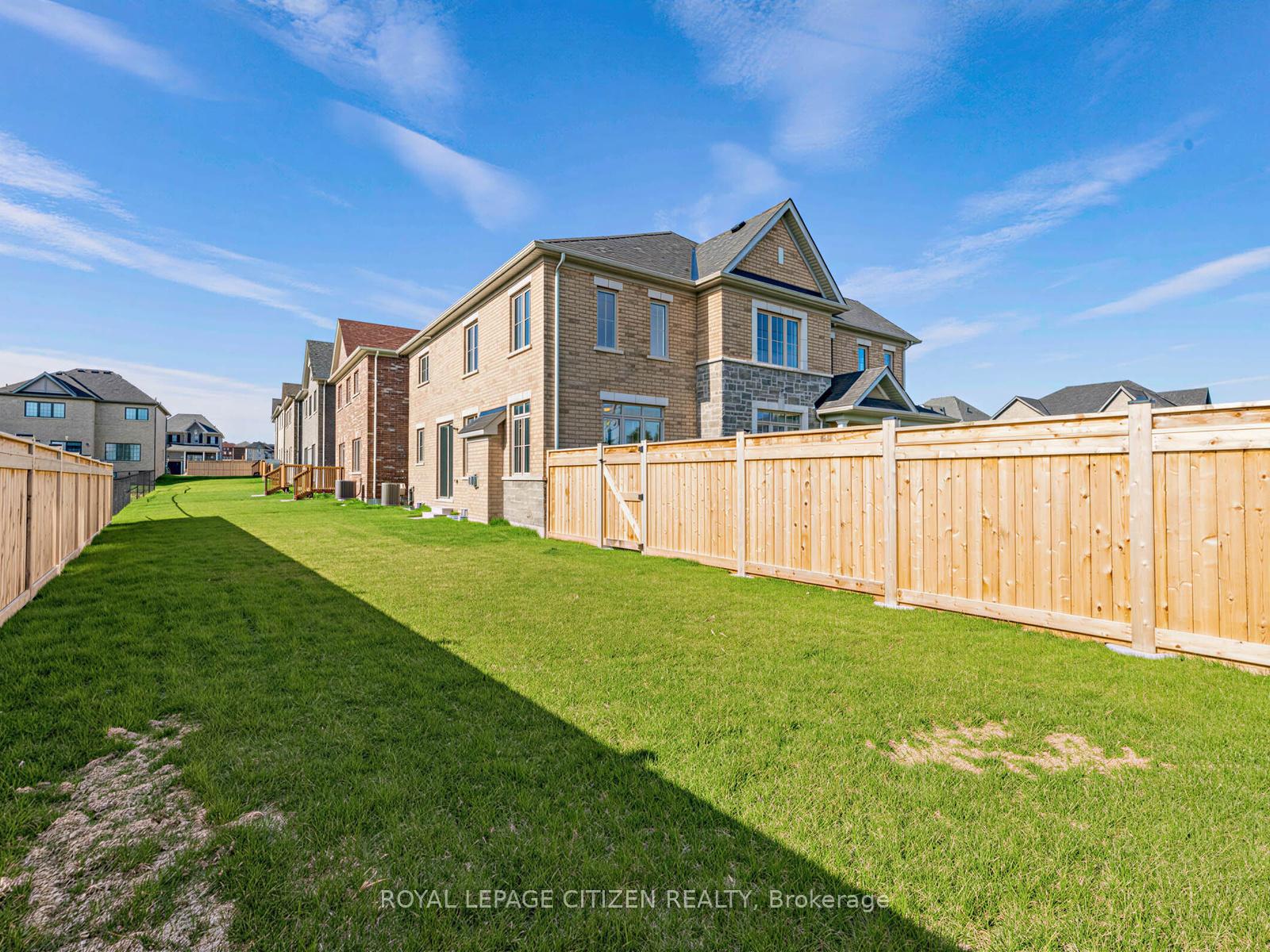Photo 36 of 2 Lawrence D. Pridham Avenue, New Tecumseth, Alliston — HOMEH