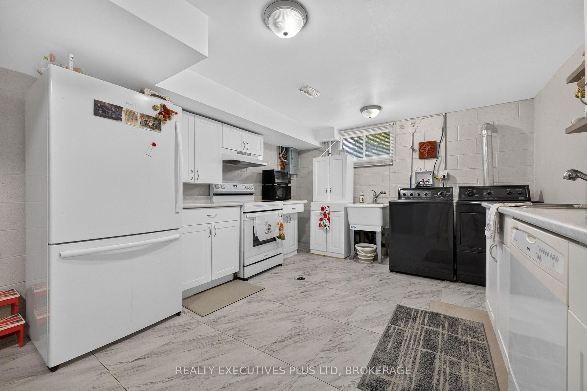Photo 40 of 6245 Pitton Road, Niagara Falls, West Wood — HOMEH