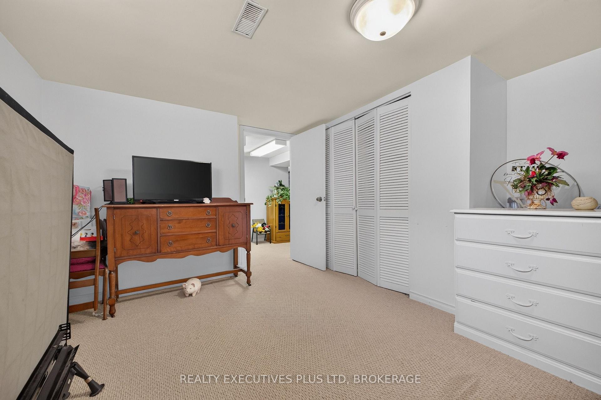 Photo 43 of 6245 Pitton Road, Niagara Falls, West Wood — HOMEH