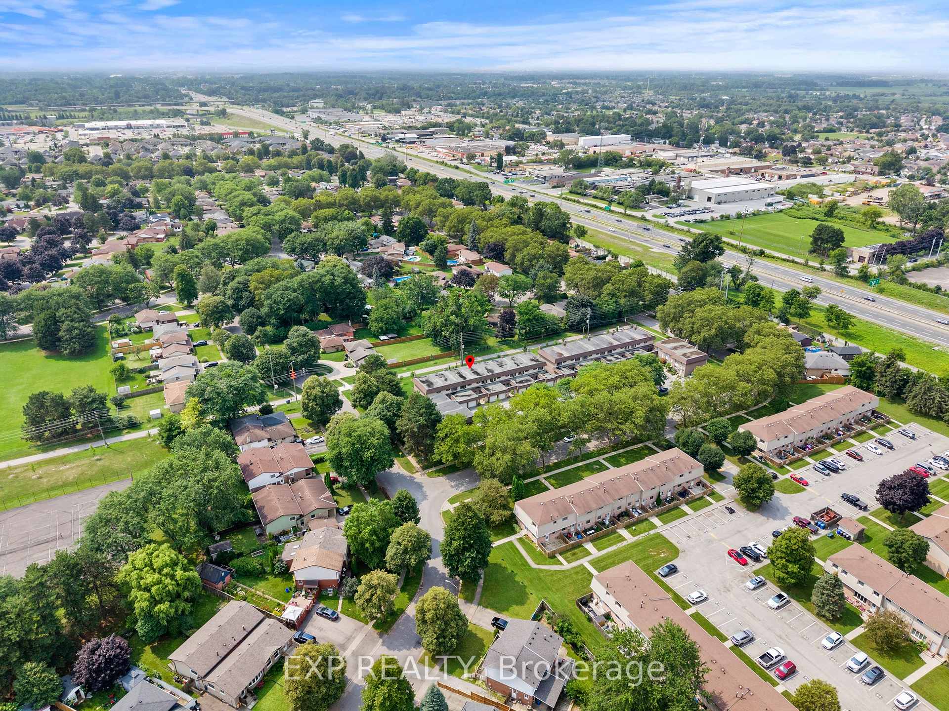 Photo 22 of Unit 7, 4230 Meadowvale Drive, Niagara Falls, Morrison — HOMEH