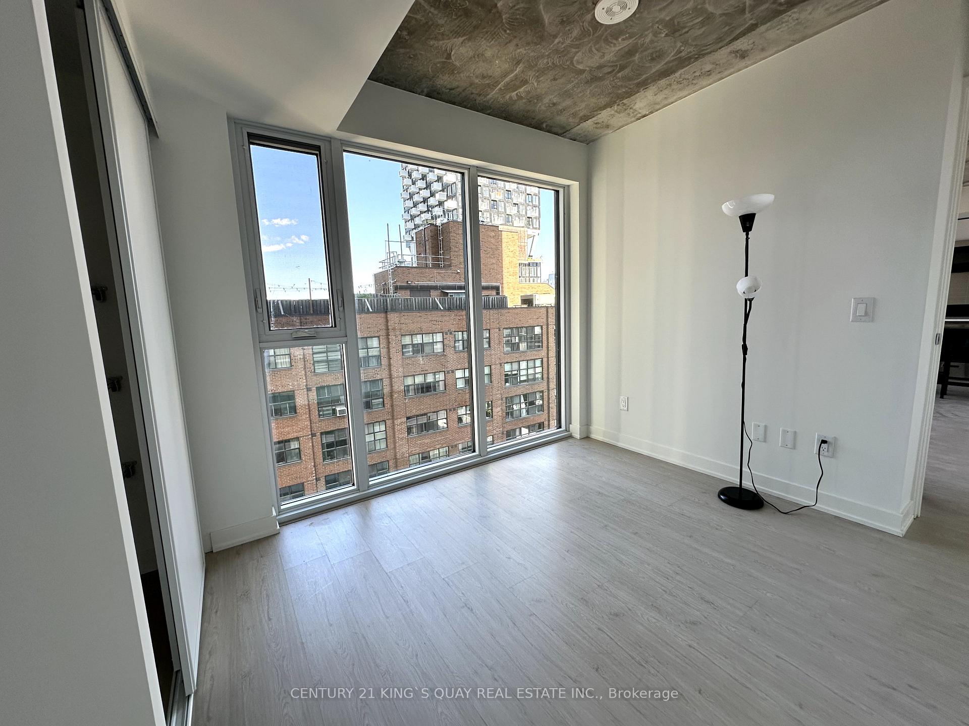 Photo 5 of Unit 1009, 65 Mutual Street, Toronto, Church-Yonge Corridor — HOMEH