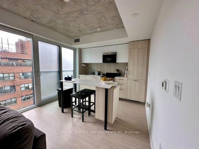 Photo 10 of Unit 1009, 65 Mutual Street, Toronto, Church-Yonge Corridor — HOMEH