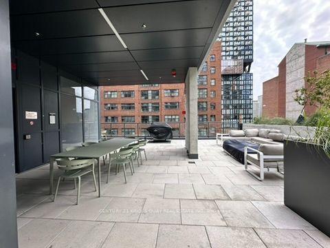 Photo 14 of Unit 1009, 65 Mutual Street, Toronto, Church-Yonge Corridor — HOMEH