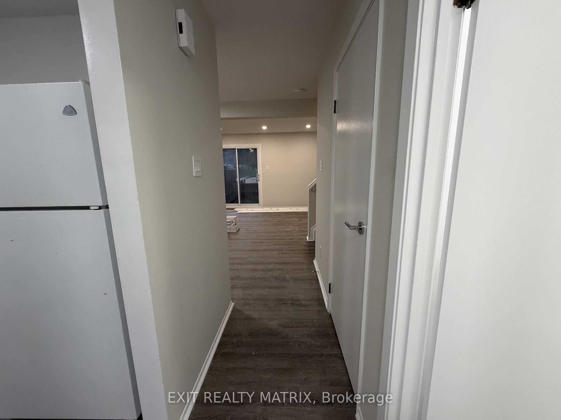Photo 4 of Unit 123, 2622 Pimlico Crescent, Ottawa, Emerald Woods/Sawmill Creek — HOMEH