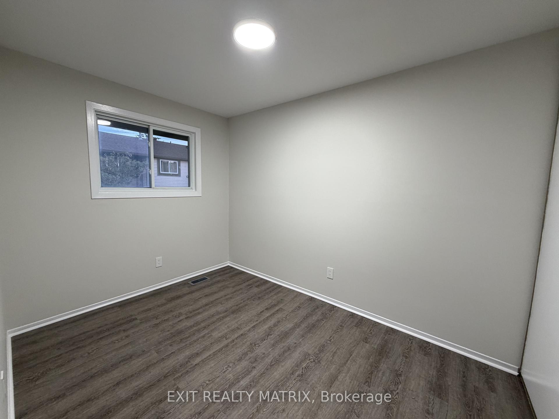 Photo 9 of Unit 123, 2622 Pimlico Crescent, Ottawa, Emerald Woods/Sawmill Creek — HOMEH
