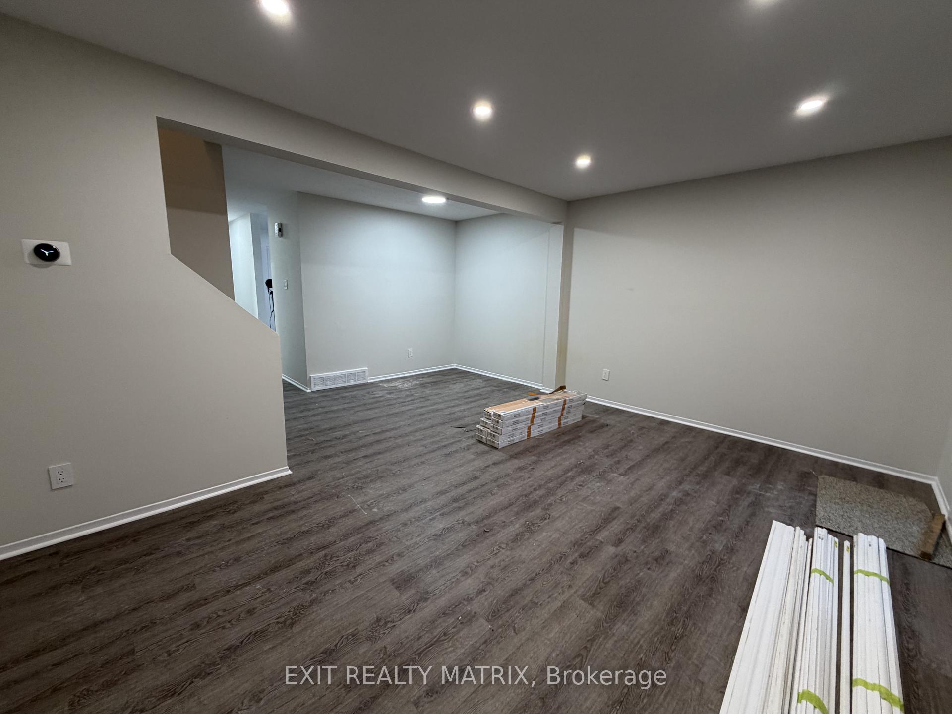 Photo 13 of Unit 123, 2622 Pimlico Crescent, Ottawa, Emerald Woods/Sawmill Creek — HOMEH