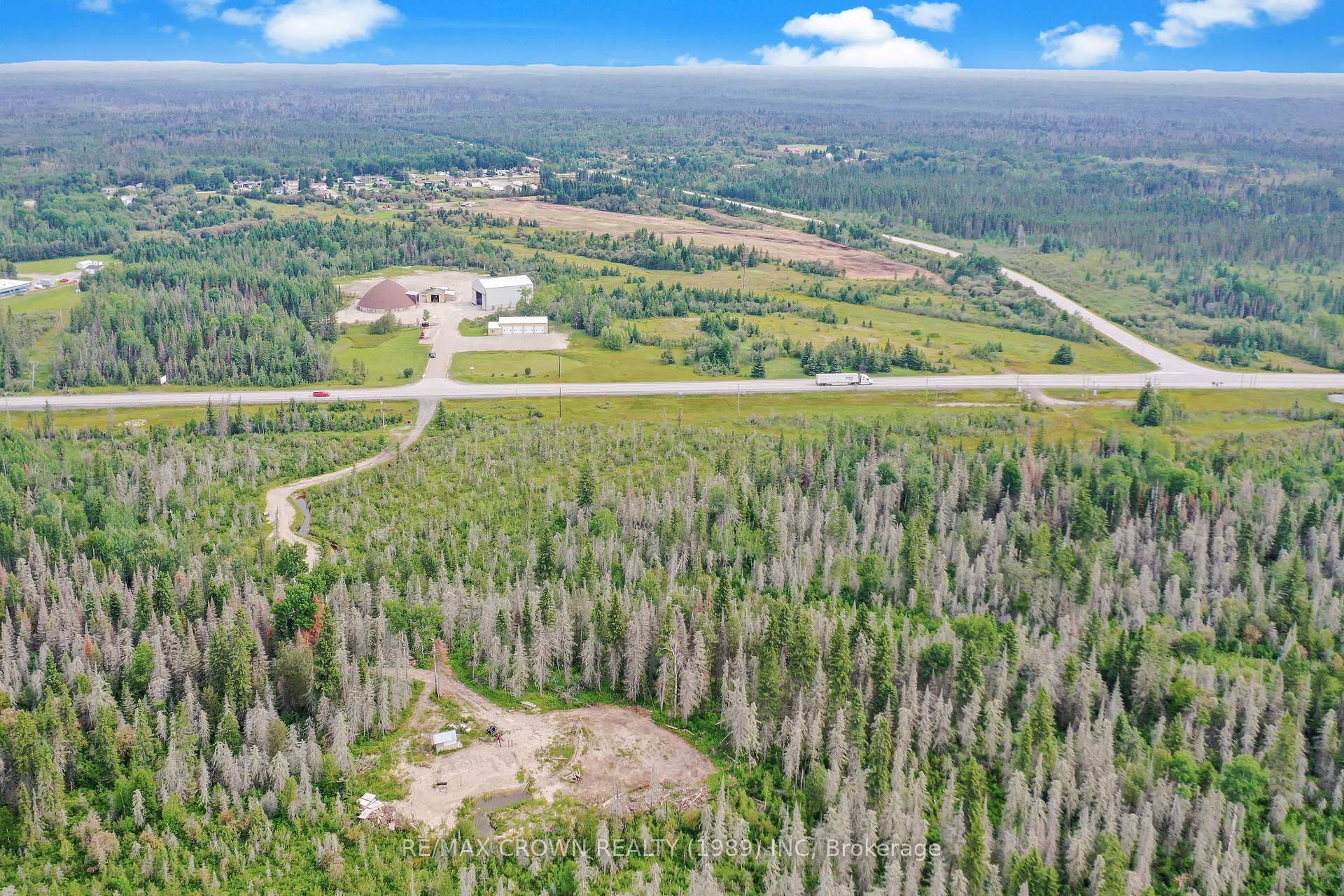 Photo 10 of 411 Highway 11, Smooth Rock Falls, SRF — HOMEH