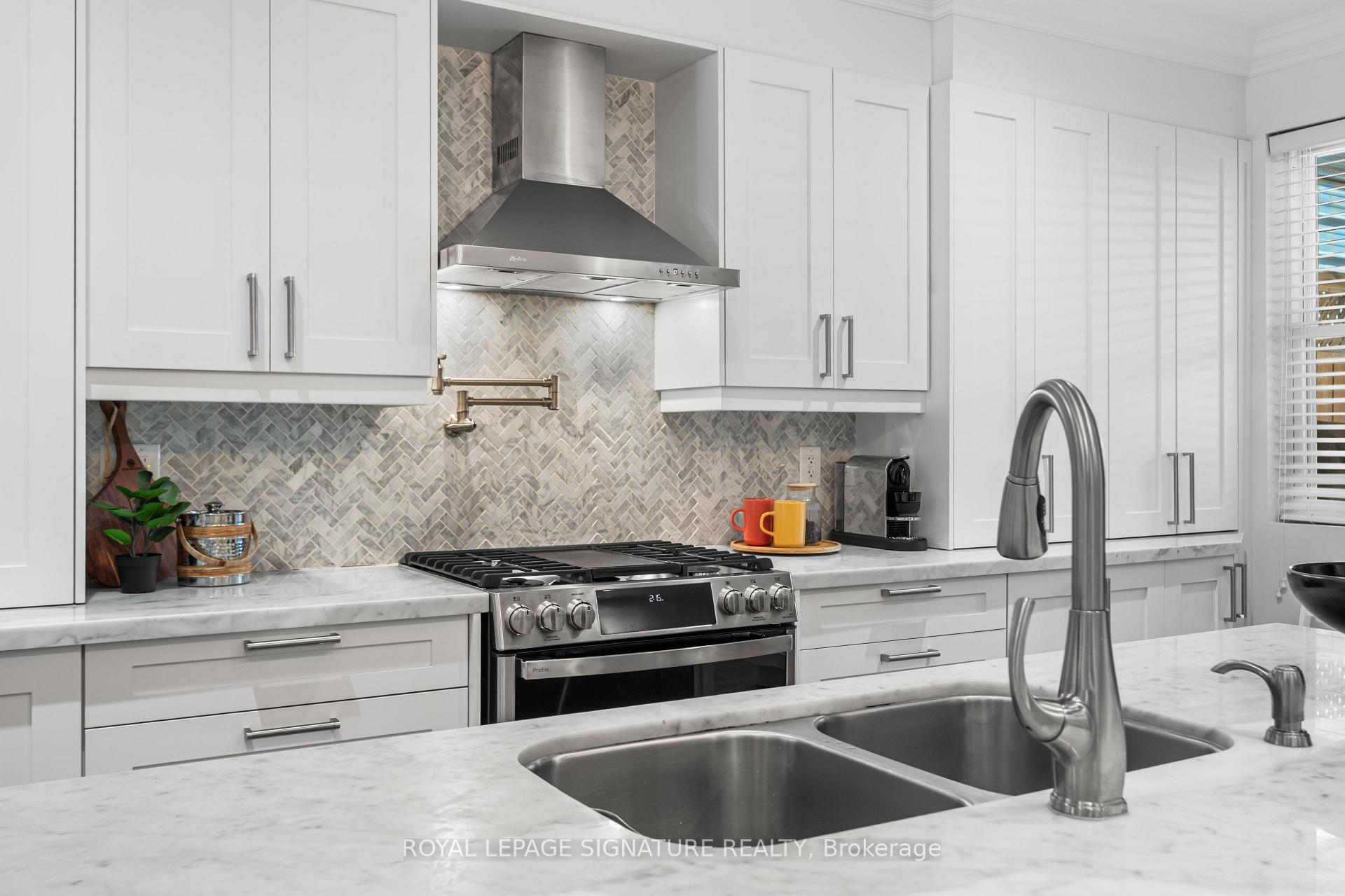 Photo 11 of 79 Pendrith Street, Toronto, Dovercourt-Wallace Emerson-Junction — HOMEH