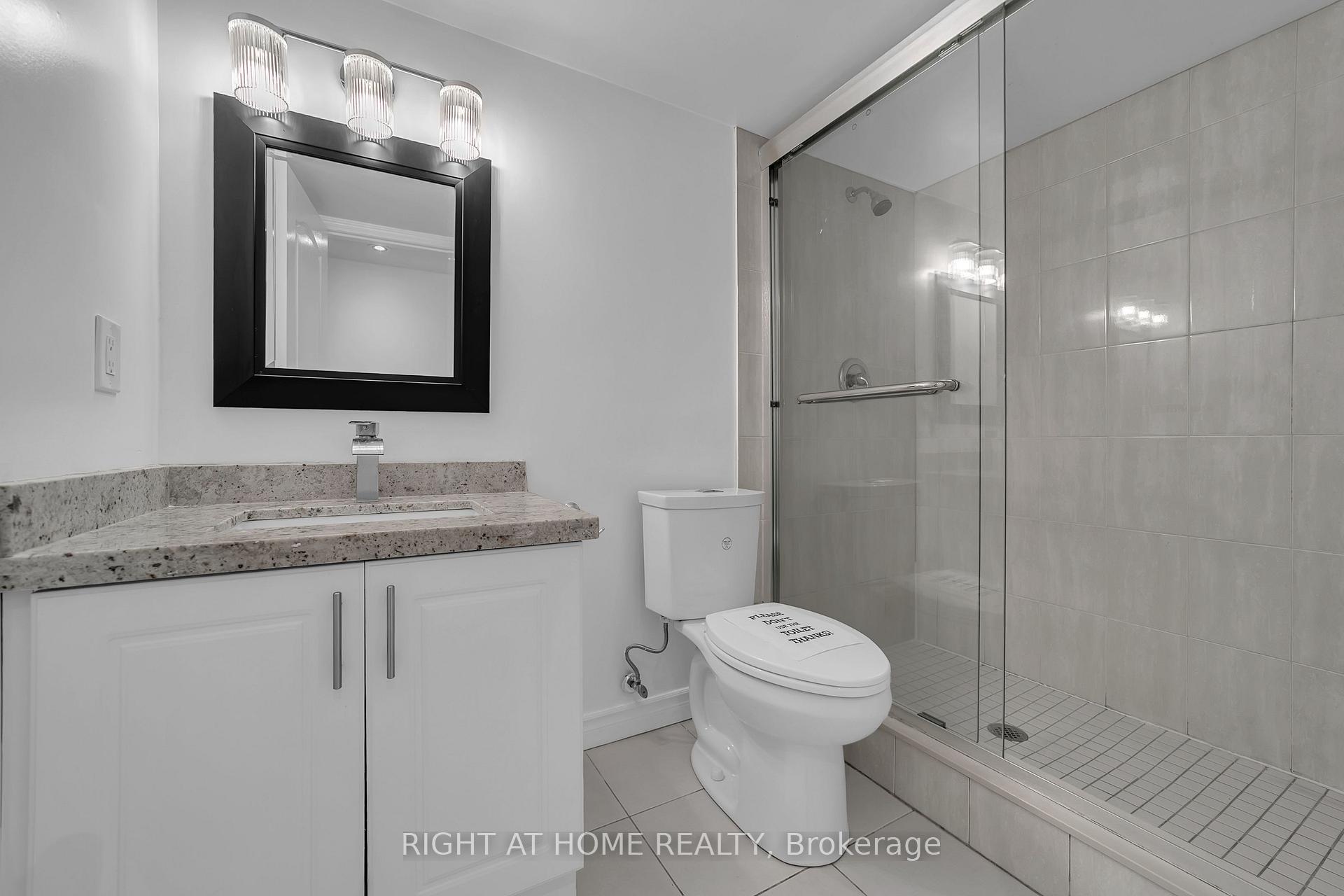 Photo 20 of 303 Blue Grass Boulevard, Richmond Hill, Crosby — HOMEH