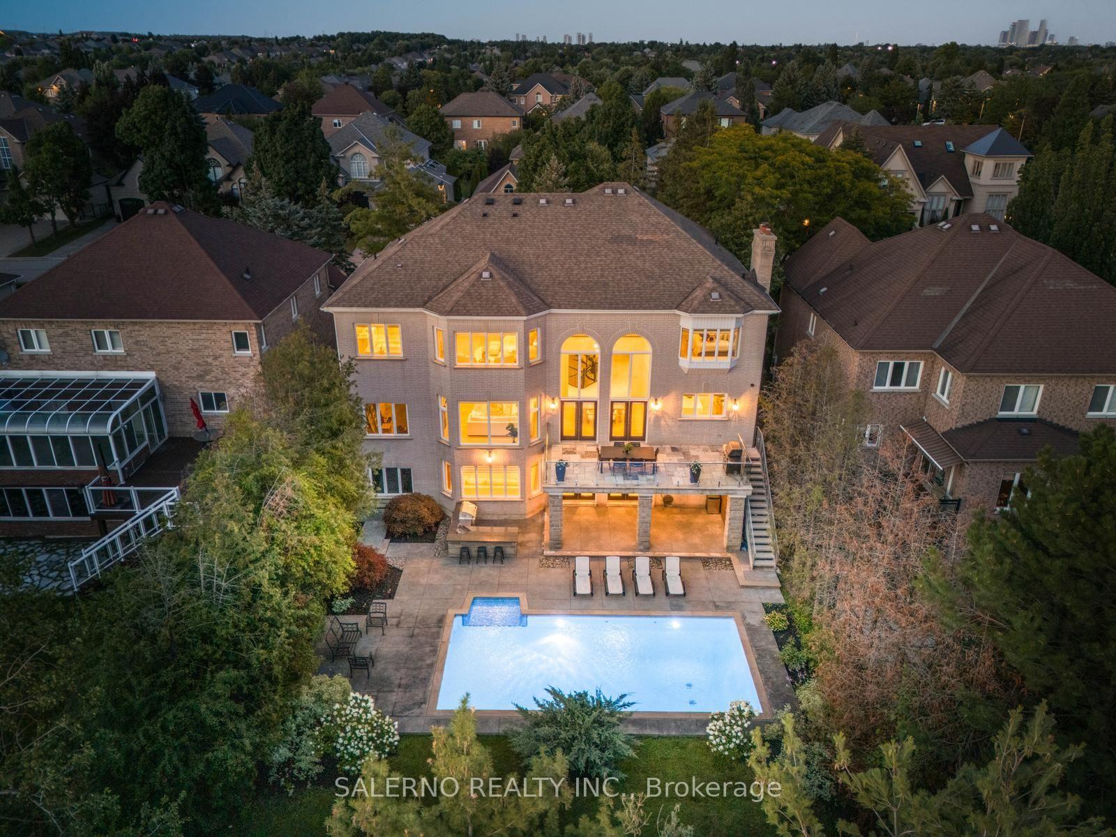 Photo 1 of 188 Deerchase Circle, Vaughan, Islington Woods — HOMEH