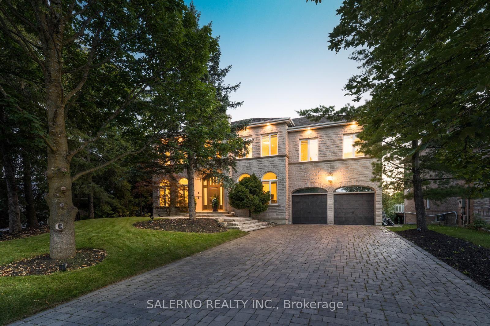 Photo 2 of 188 Deerchase Circle, Vaughan, Islington Woods — HOMEH