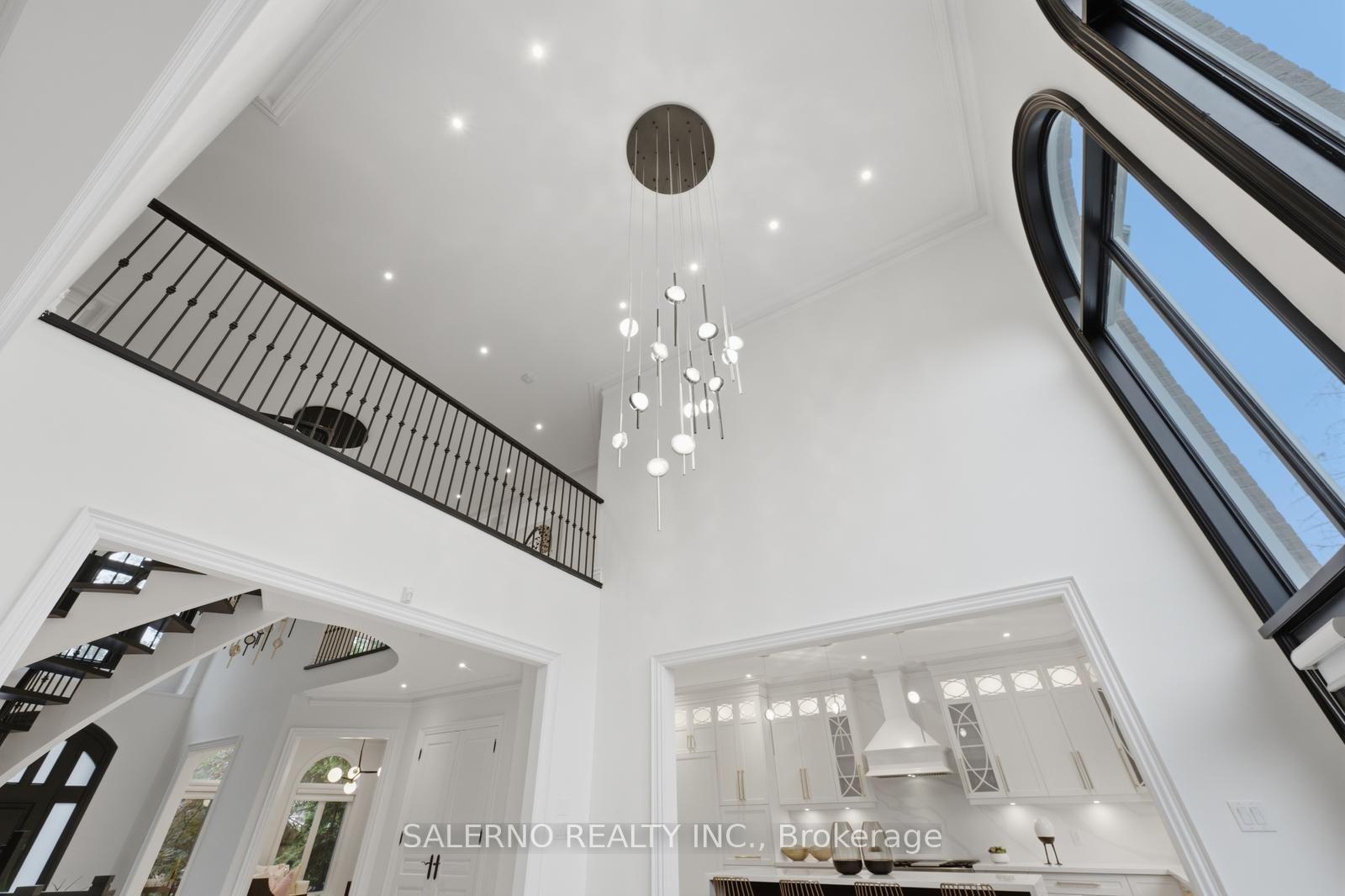 Photo 9 of 188 Deerchase Circle, Vaughan, Islington Woods — HOMEH
