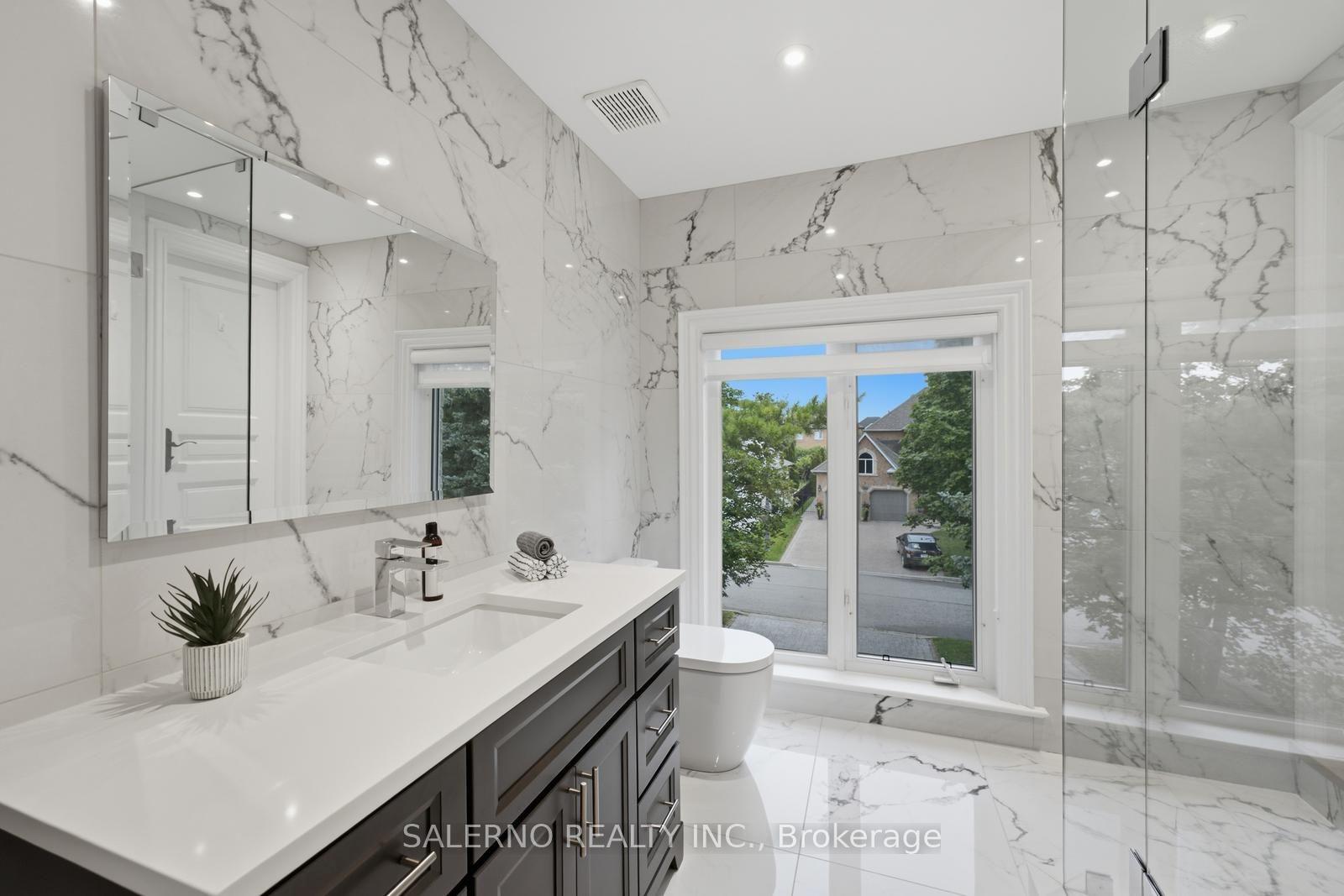 Photo 27 of 188 Deerchase Circle, Vaughan, Islington Woods — HOMEH