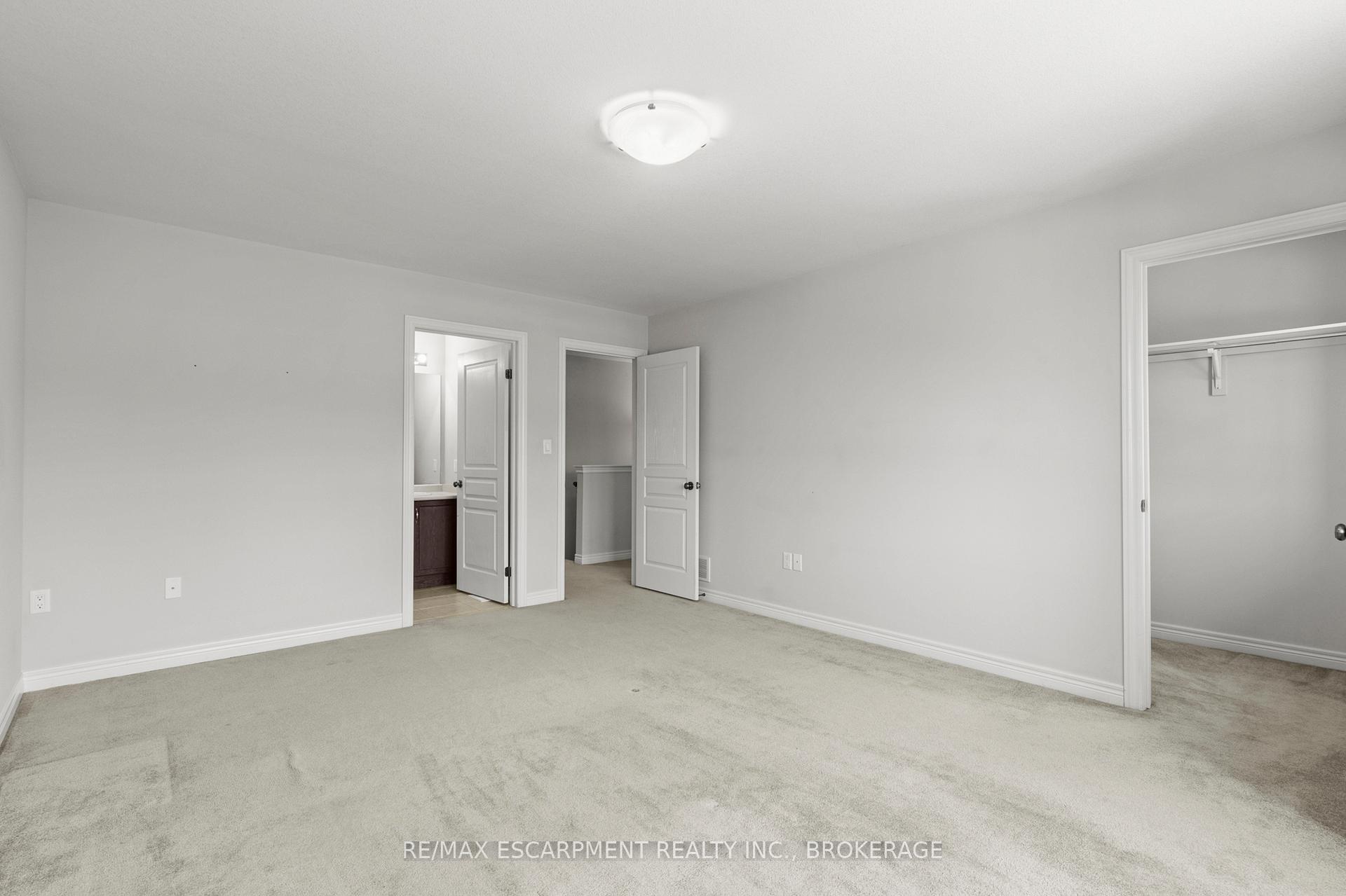 Photo 18 of Unit Main, 141 Winterberry Boulevard, Thorold, Confederation Heights — HOMEH