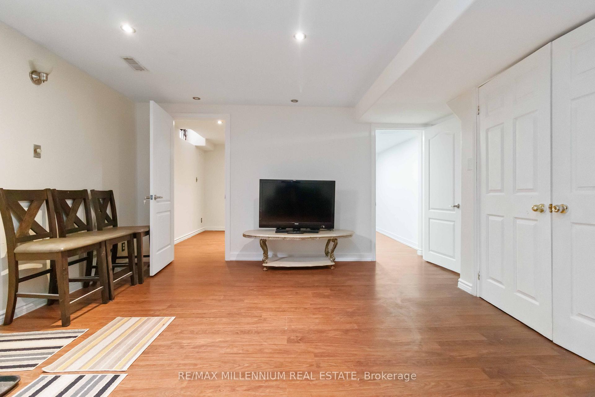 Photo 11 of Unit BSMT, 6575 Alderwood Trail, Mississauga, Lisgar — HOMEH