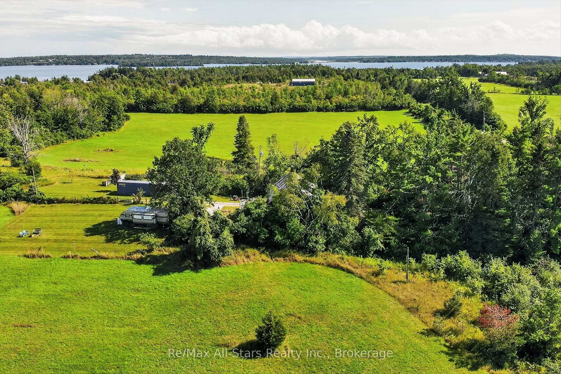 Photo 18 of 37 Kelly's Bay Road, Kawartha Lakes, Verulam — HOMEH