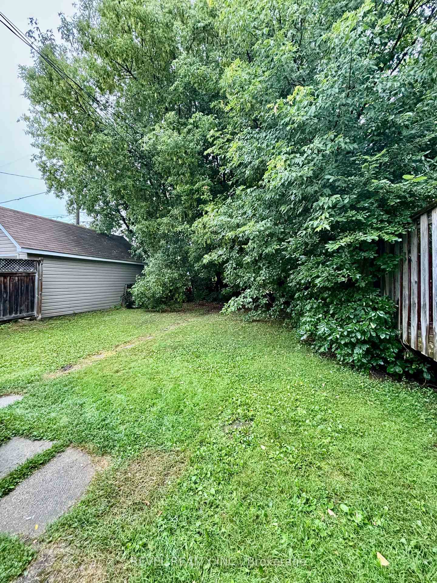 Photo 4 of 362 Tamarack Street, Timmins, TNE - Hill District — HOMEH