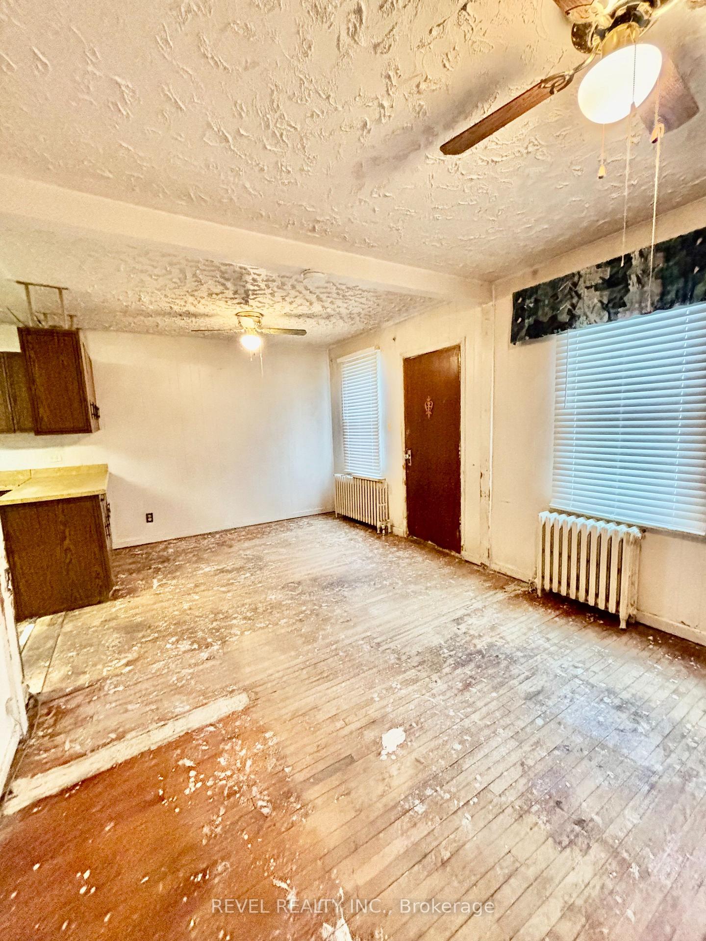 Photo 10 of 362 Tamarack Street, Timmins, TNE - Hill District — HOMEH