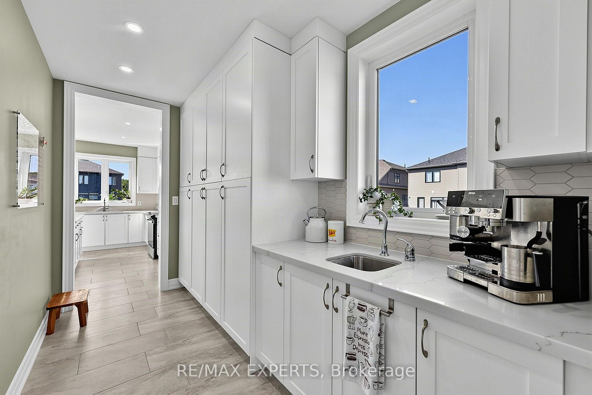 Photo 5 of 222 Mapleside Drive, Wasaga Beach — HOMEH